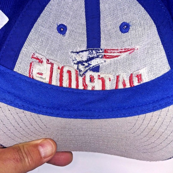 Vintage New England Patriots NFL Pro Line Logo Athletics Cap Hat Hook & Loop 90s - Picture 8 of 9